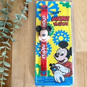Vintage Mickey Mouse Watch 90’s Retro